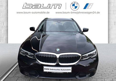 BMW 330, 2021
