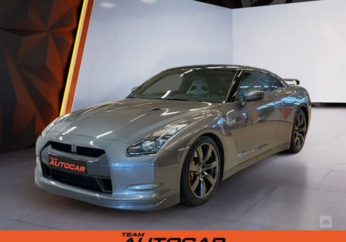 Nissan GT-R, 2010