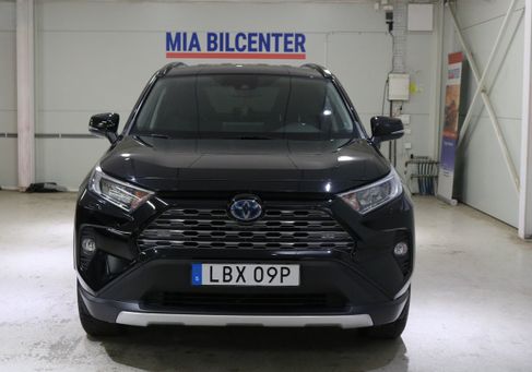 Toyota RAV 4, 2019 3