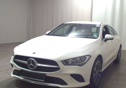 Mercedes-Benz CLA 200, 2023