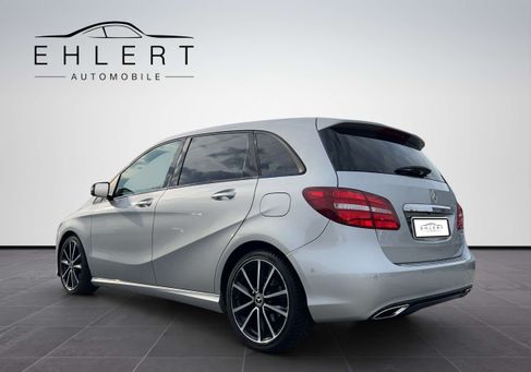 Mercedes-Benz B 200, 2018 3