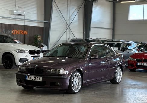 BMW 325, 2002
