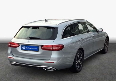 Mercedes-Benz E 220, 2020