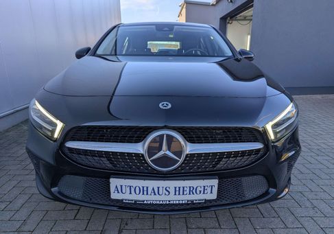 Mercedes-Benz A 180, 2022