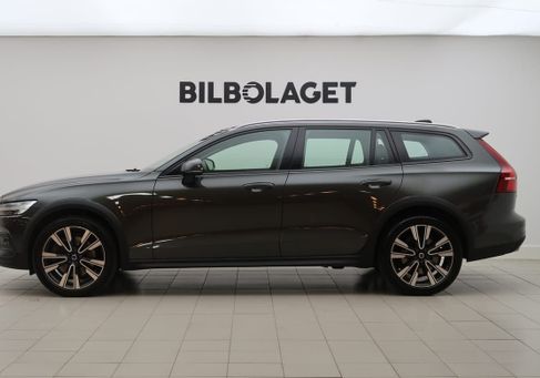 Volvo V60 Cross Country, 2021