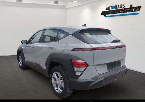 Hyundai Kona, 2023 3