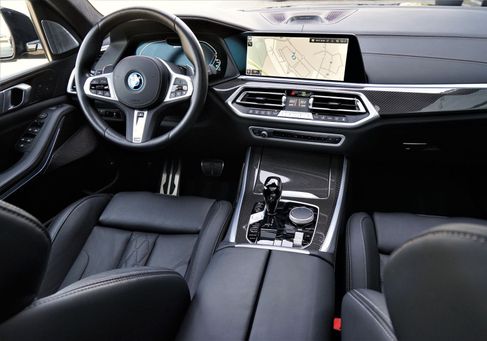 BMW X5, 2023