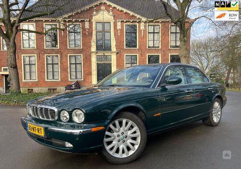 Jaguar XJ, 2004