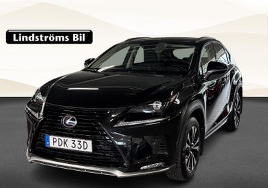 Lexus NX, 2021