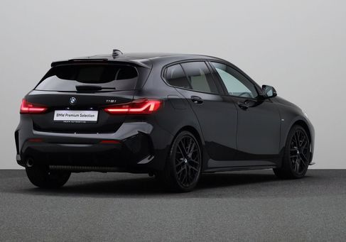 BMW 118, 2022 2