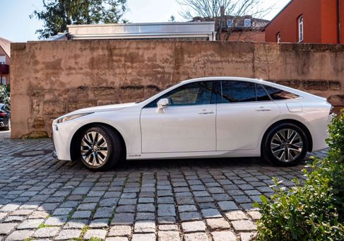 Toyota Mirai, 2022