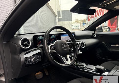 Mercedes-Benz CLA 180 Shooting Brake, 2021