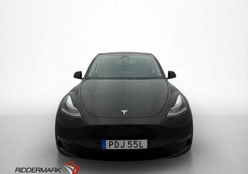 Tesla Model Y, 2024
