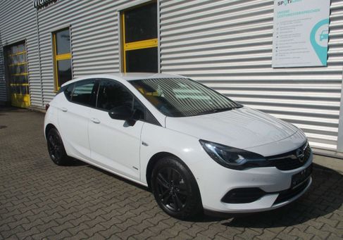 Opel Astra, 2021