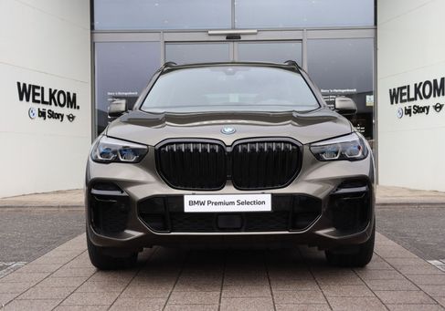 BMW X5, 2023