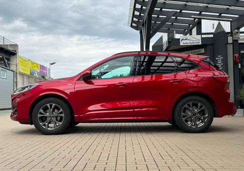 Ford Kuga, 2021