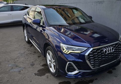 Audi Q3, 2022