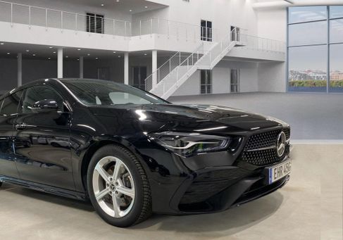 Mercedes-Benz CLA 200 Shooting Brake, 2025