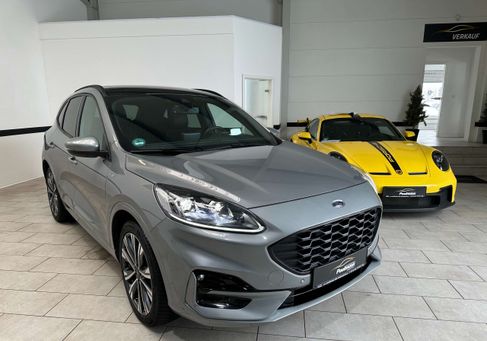 Ford Kuga, 2022