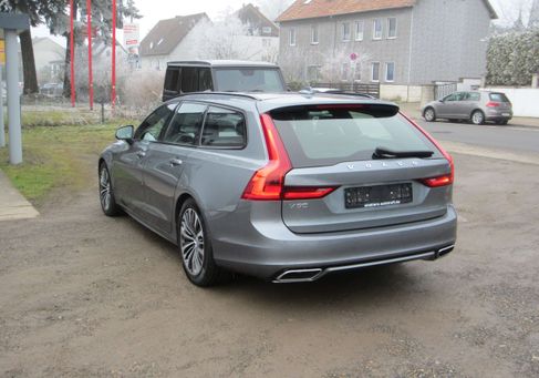 Volvo V90, 2020