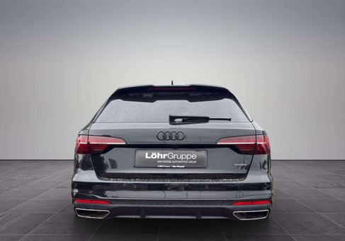 Audi A4, 2022
