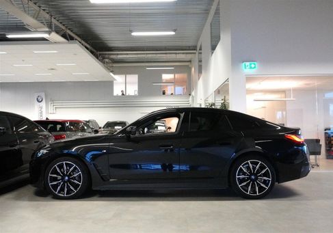 BMW i4, 2022