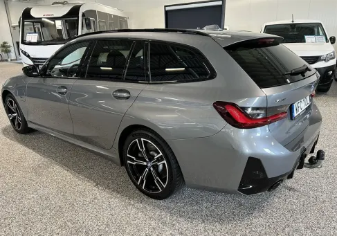 BMW 330, 2023 2
