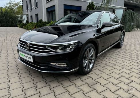 Volkswagen Passat, 2021