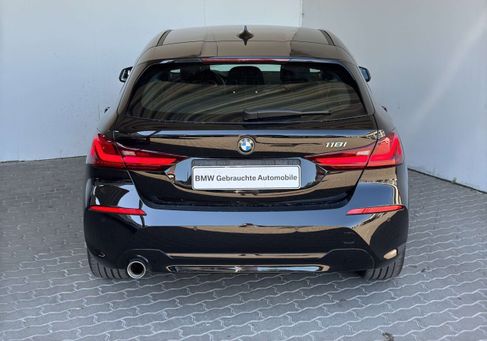 BMW 118, 2024