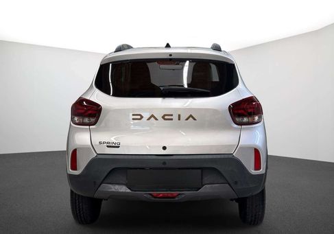 Dacia Spring, 2023 3