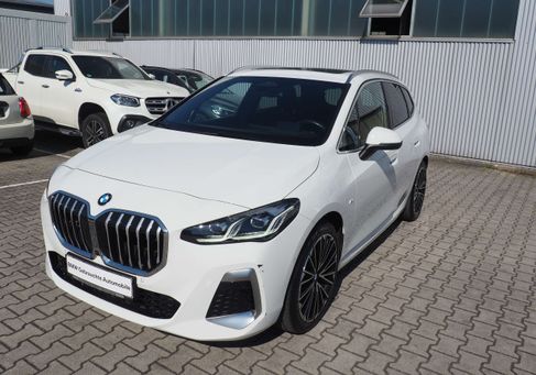 BMW 218, 2024