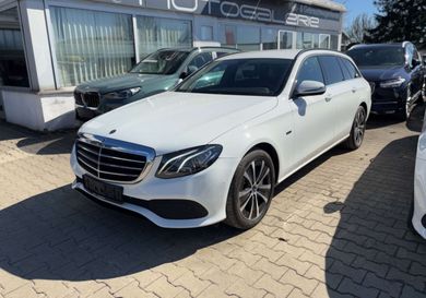 Mercedes-Benz E 300, 2020