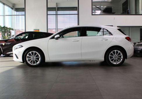 Mercedes-Benz A 250, 2021 3