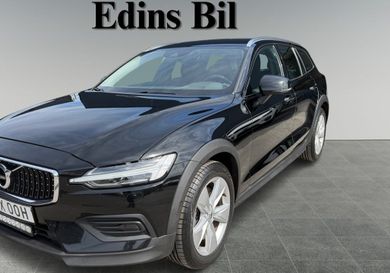 Volvo V60 Cross Country, 2022
