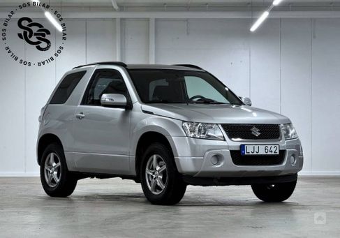 Suzuki Grand Vitara, 2012