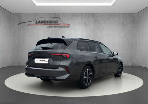 Opel Astra, 2025