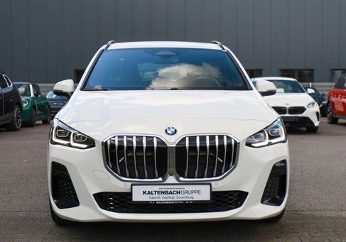 BMW 218, 2025 3