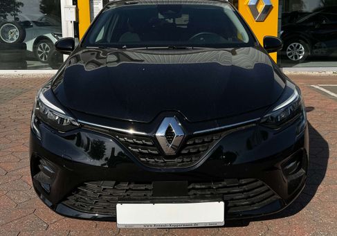 Renault Clio, 2023