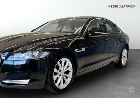 Jaguar XF, 2016