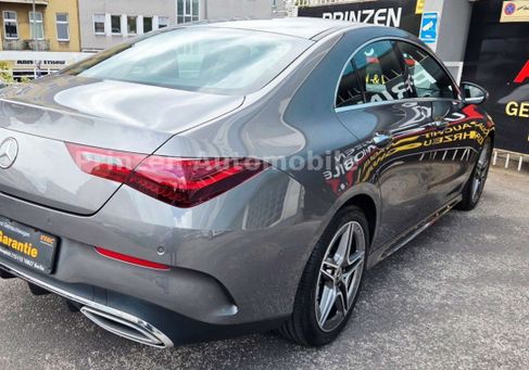 Mercedes-Benz CLA 180, 2024 3