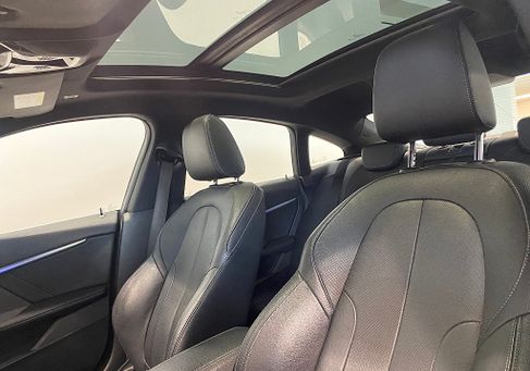 BMW 220, 2021