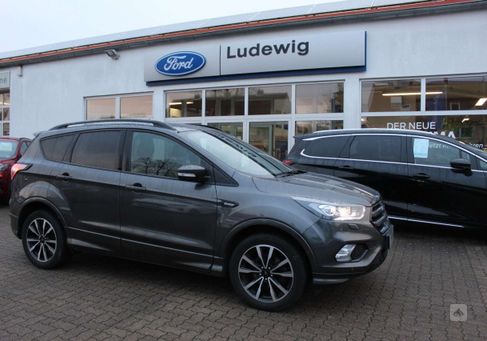 Ford Kuga, 2019