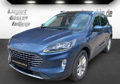 Ford Kuga, 2022