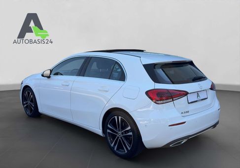 Mercedes-Benz A 220, 2019 3