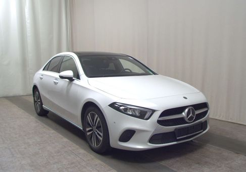 Mercedes-Benz A 180, 2021