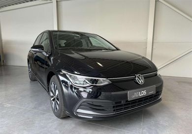Volkswagen Golf, 2023