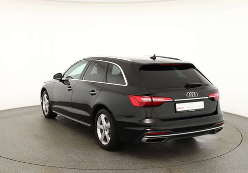 Audi A4, 2021
