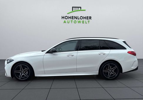 Mercedes-Benz C 300, 2023 3