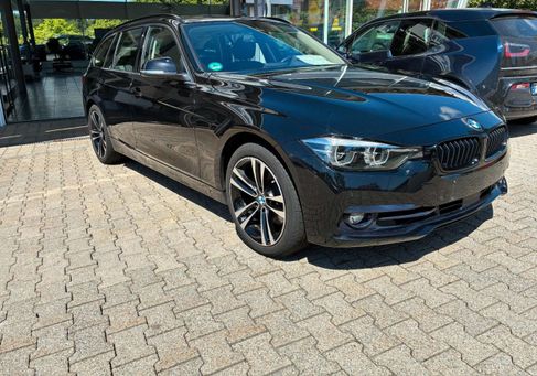 BMW 330, 2019