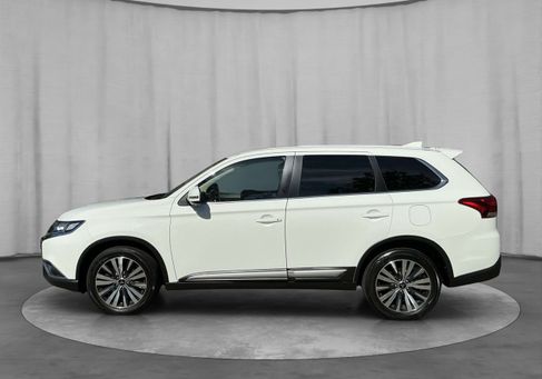 Mitsubishi Outlander, 2019